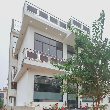 Hotel O Taj Classic Tajganj Exterior photo