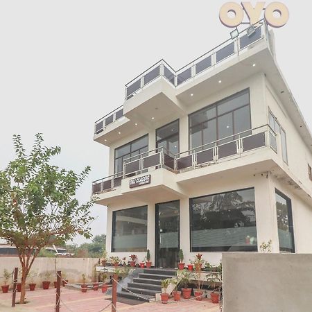 Hotel O Taj Classic Tajganj Exterior photo