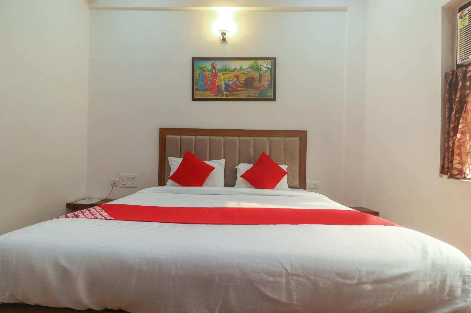 Hotel O Taj Classic Tajganj Exterior photo