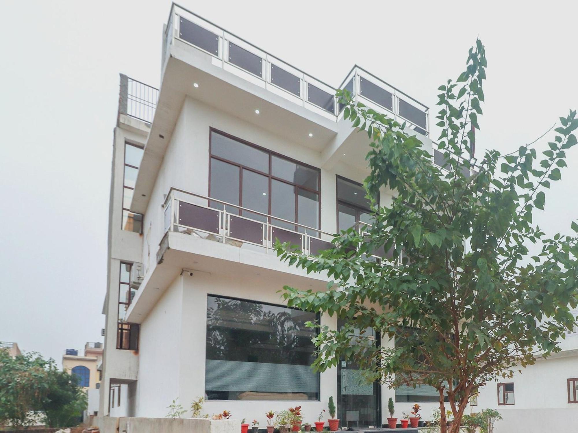 Hotel O Taj Classic Tajganj Exterior photo