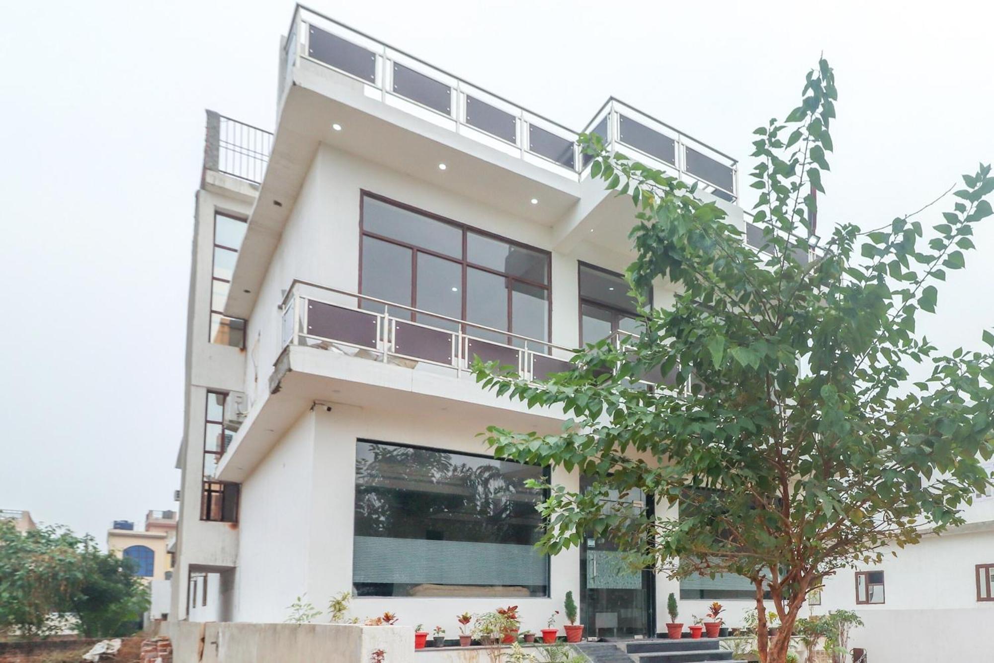 Hotel O Taj Classic Tajganj Exterior photo